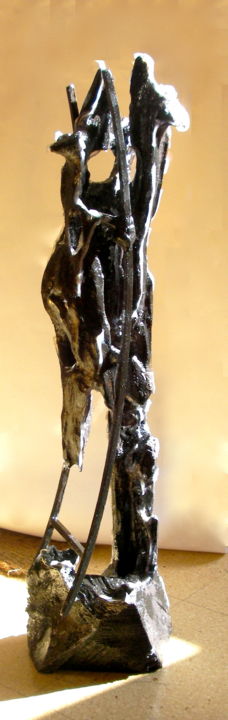 Sculpture titled "Destrossus" by Amamede, Original Artwork, Wood