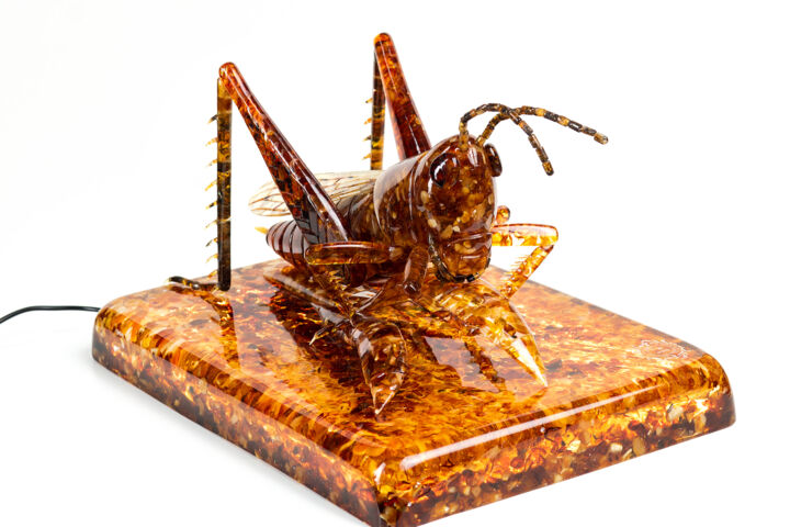 Скульптура под названием "Grasshopper" - Вадим Бакулин, Подлинное произведение искусства, Камень