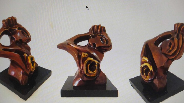 Sculpture titled "A mulher" by Anamaria Vieira, Original Artwork, Bronze