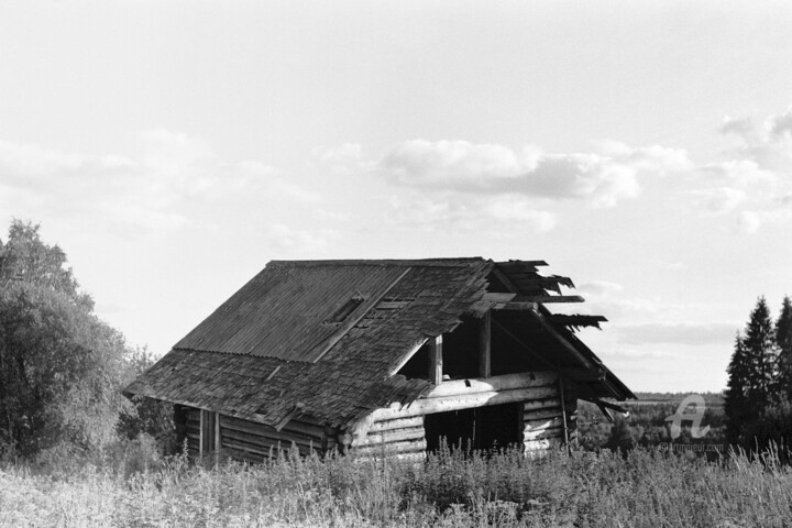 Photographie intitulée "Руины крестьянской…" par Andreï Barinoff, Œuvre d'art originale, Photographie non manipulée