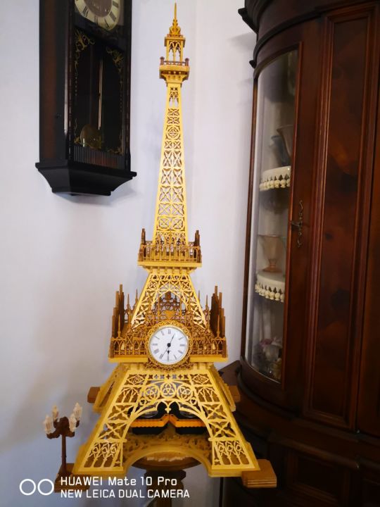 Design titled "torre Eiffel" by Zaglio, Original Artwork, Wood