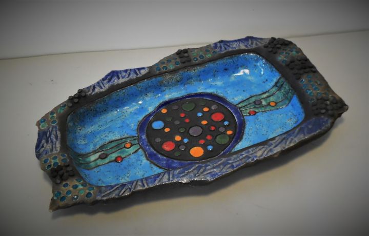 Design titled "plat rectangle bleu" by Armelle Colombier, Original Artwork, Table art