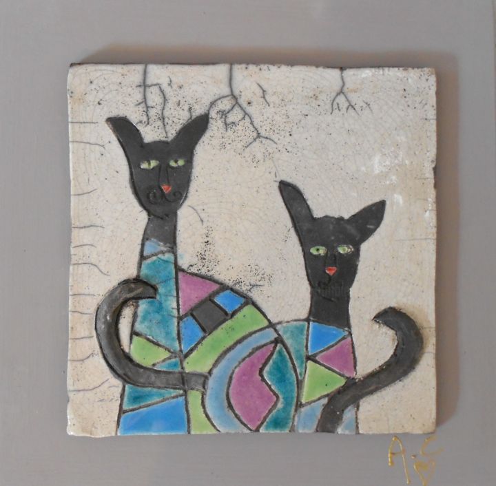 Escultura titulada "Les chats" por Armelle Colombier, Obra de arte original, Cerámica Montado en Panel de madera