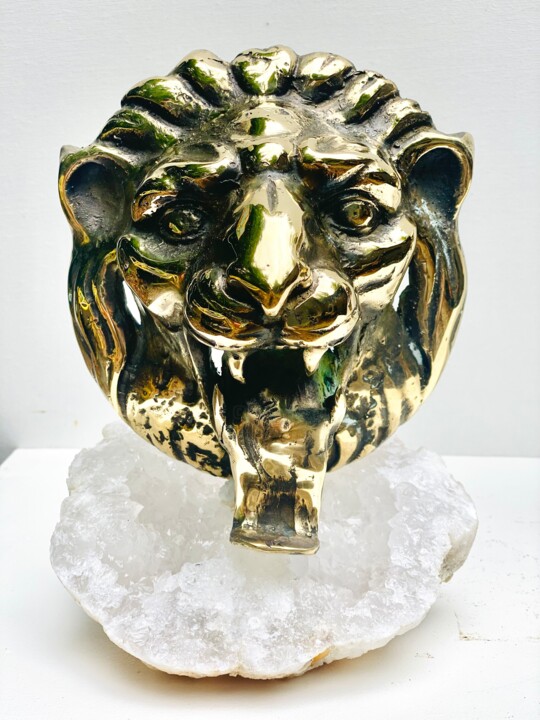 Sculpture titled "LION KING" by Art Vladi, Original Artwork, Bronze