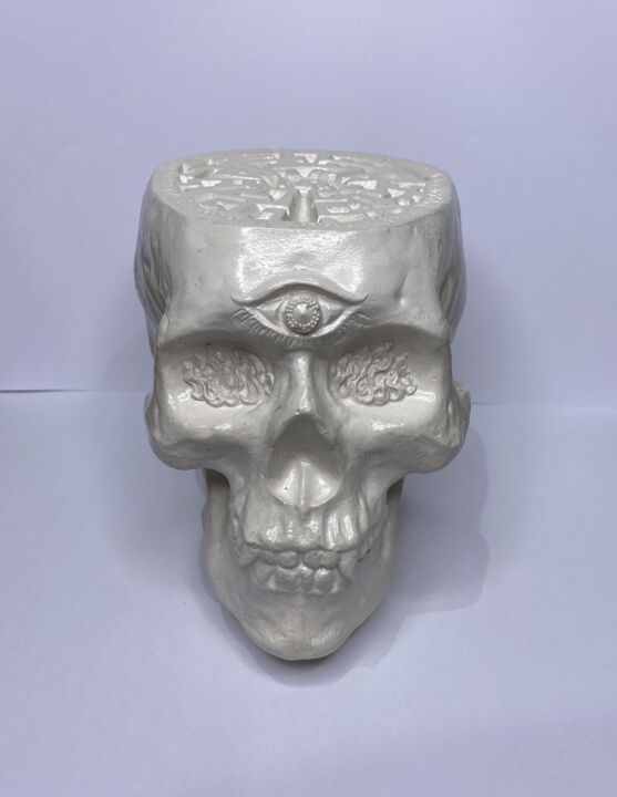 Escultura titulada "The Master's Skull…" por Alexandr And Serge Reznikov, Obra de arte original, Piedra