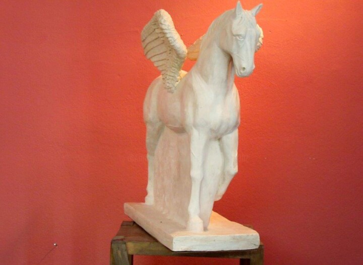 Escultura intitulada "caballo alado mitol…" por Carlos Arrabal, Obras de arte originais, Pedra
