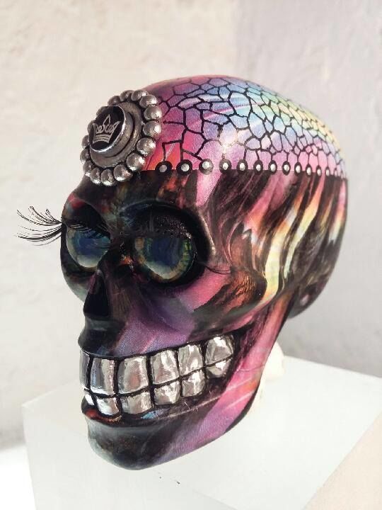 Sculptuur getiteld "Girl Skull -Work in…" door Cervantes, Origineel Kunstwerk