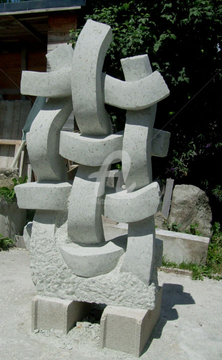 Sculptuur getiteld "L'un dans l'autre" door Janpi. R, Origineel Kunstwerk, Steen