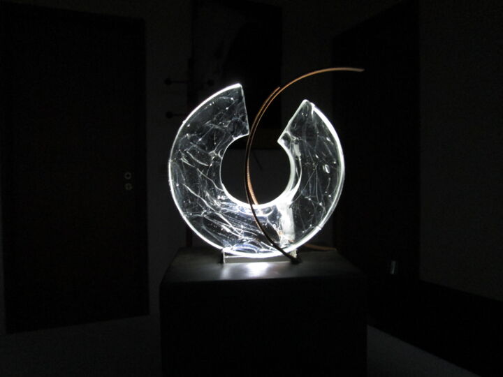 Sculpture titled "php6wohom.jpeg" by Conceição Cabral, Original Artwork, Glass