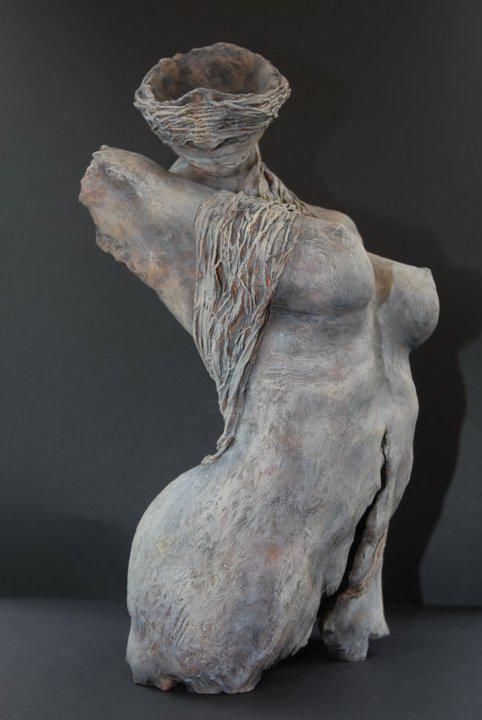 Escultura titulada "La ferita" por Cristina Scalorbi, Obra de arte original, Terracota