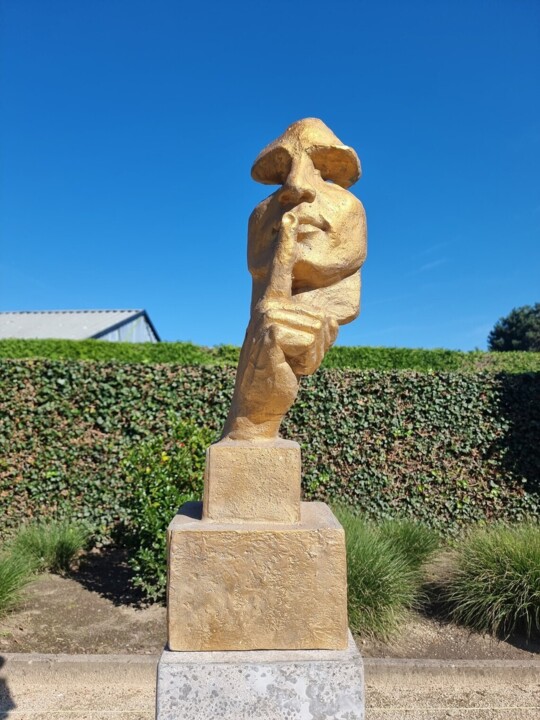 Sculptuur,  30,7x11,8 in 