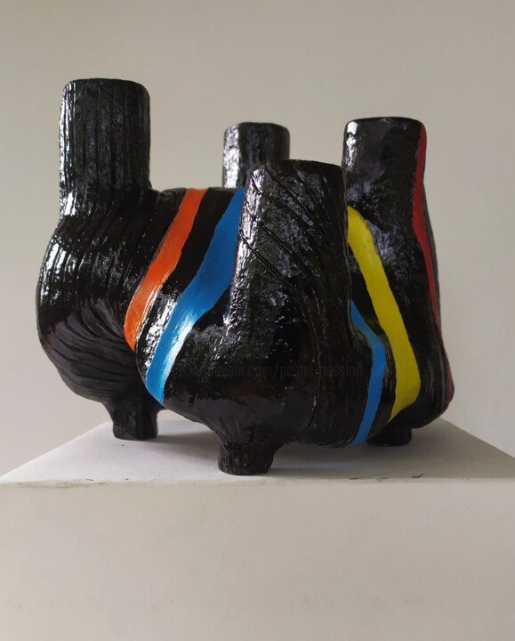 雕塑 标题为“Tripode 3” 由Dominique Jolivet, 原创艺术品, 陶瓷