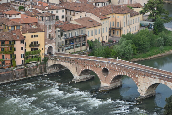 Fotografía titulada "Ponte Pietra Vr" por Fabrizio Avena, Obra de arte original, Fotografía digital