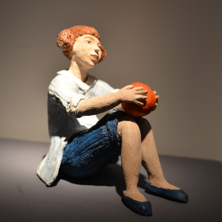 Sculpture titled "Lilly" by Florence Schwartz, Original Artwork, Terra cotta