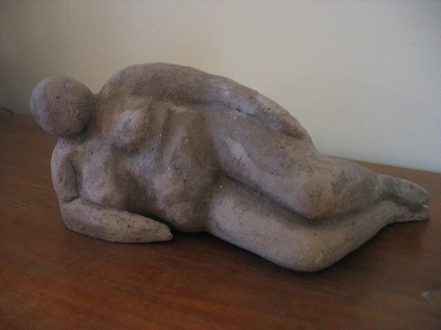 Sculpture titled "Rêverie.jpeg" by Florence Pouget-Landrieu, Original Artwork, Terra cotta