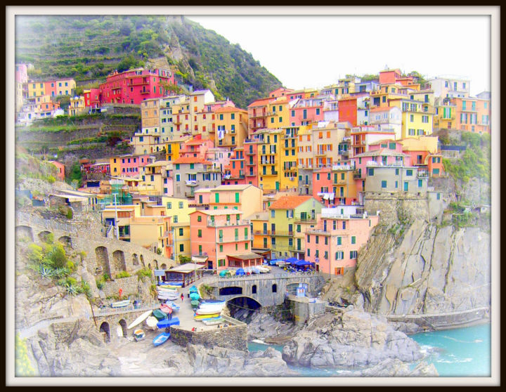 Photography titled "Riomaggiore (Cinque…" by Gérald Guillotte, Original Artwork