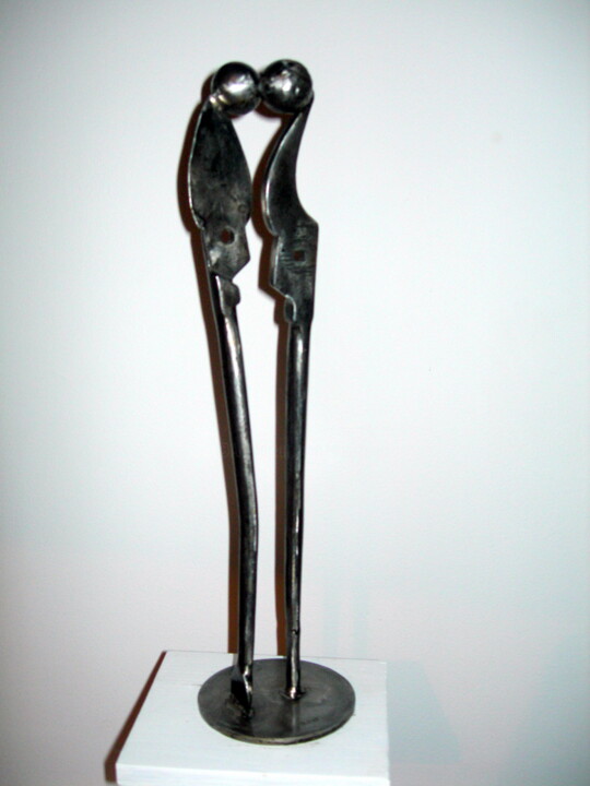 Скульптура под названием "DANSONS JOUE CONTRE…" - Gerard Lami, Подлинное произведение искусства, Металлы