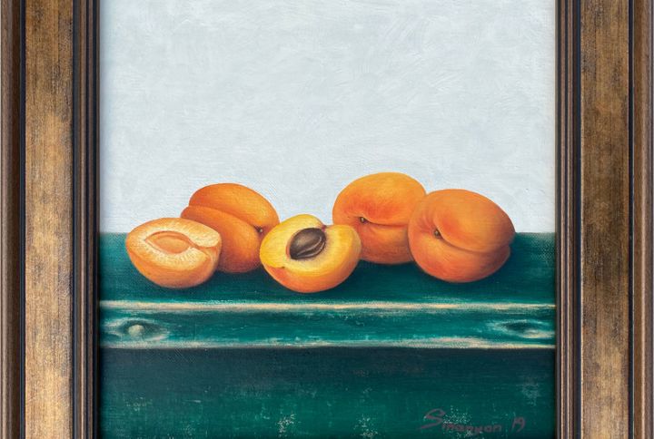 Still life-apricot (25x25cm, oil painting, ready to hang)