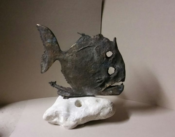 Sculpture titled "Bronze Fish" by Goran Nemarnik, Original Artwork, Bronze