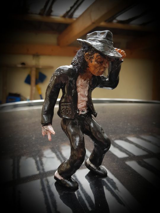 雕塑 标题为“Michael Jackson Moo…” 由Peter Grundtner, 原创艺术品, 塑料
