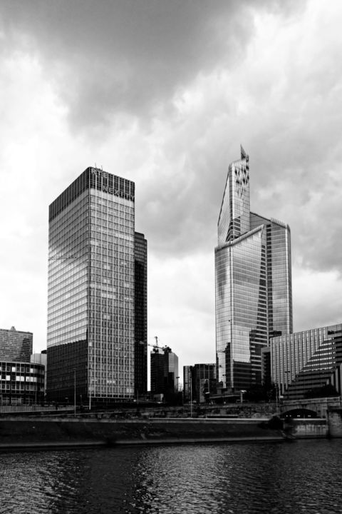 Photographie intitulée "La Défense 1" par Hugo Lorenzo, Œuvre d'art originale, Photographie non manipulée Monté sur Aluminium