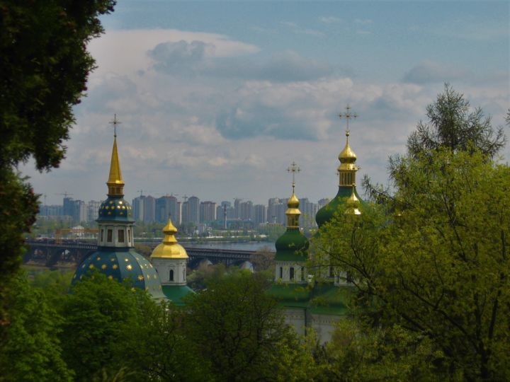 Photographie intitulée "Киев . Выдубичи ." par Sebini, Œuvre d'art originale, Photographie numérique