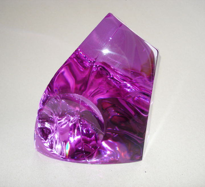 Sculpture titled "Purple desstruction" by Ivana Pelouchová (IVANEL), Original Artwork, Glass