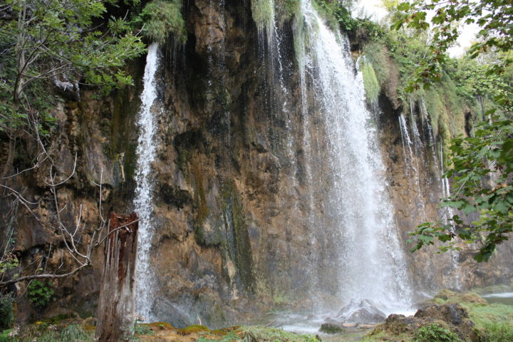 Photographie intitulée "chutes en croatie" par Jacques Veinante (jackart), Œuvre d'art originale