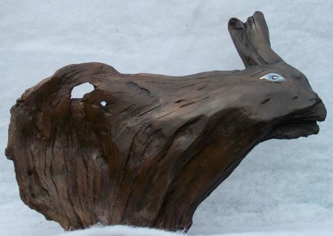 Sculpture titled "Le Lapin de Remy" by Sculpures Culpin, Original Artwork, Wood