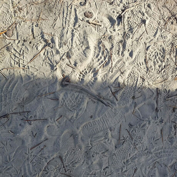 Fotografía titulada "Footprints in the s…" por Jan Osin, Obra de arte original, Fotografía no manipulada