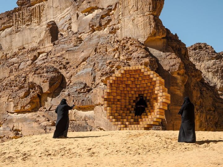 Mirages and Oasis, een uitzonderlijke land art-tentoonstelling in Saoedi-Arabië