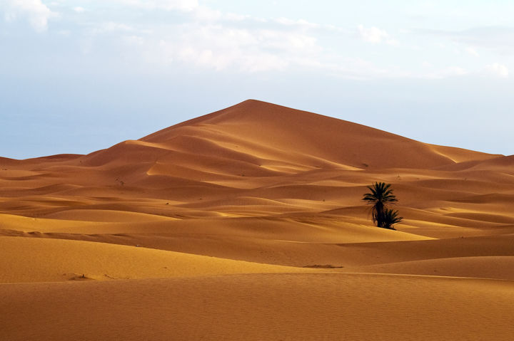 Fotografie getiteld "Merzouga dune" door Jean-Claude Chevrel, Origineel Kunstwerk, Niet gemanipuleerde fotografie