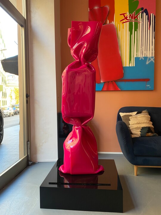 Escultura titulada "Wrapping Bonbon Fus…" por Laurence Jenk, Obra de arte original, Plástico
