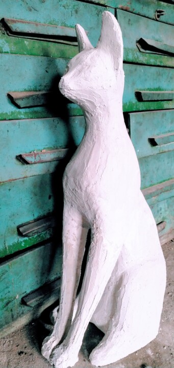 Sculpture titled "Бастет" by Leon Arbatskii, Original Artwork, Paper maché