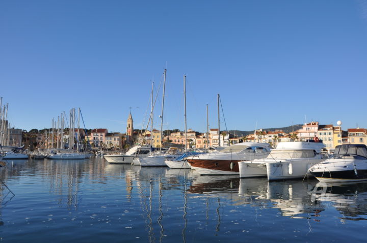 Photographie intitulée "Saint Tropez" par Lilipassion, Œuvre d'art originale