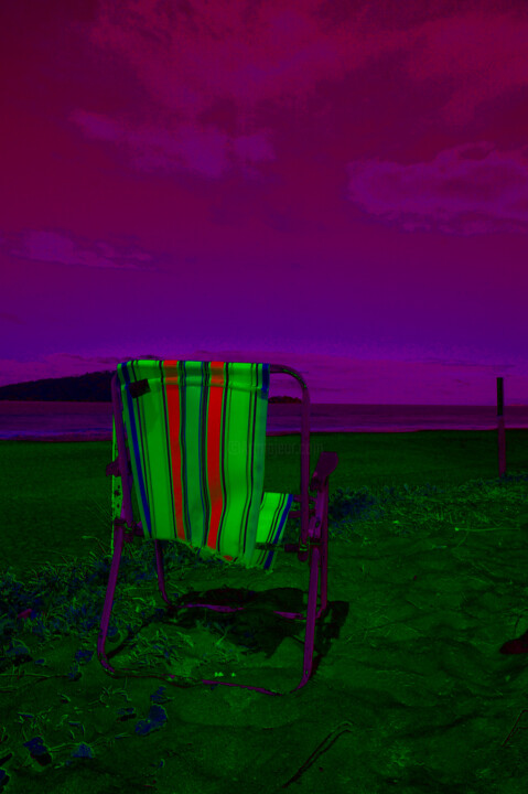 제목이 "Psychedelic Beach"인 사진 Luciana Lancaster로, 원작, 조작된 사진