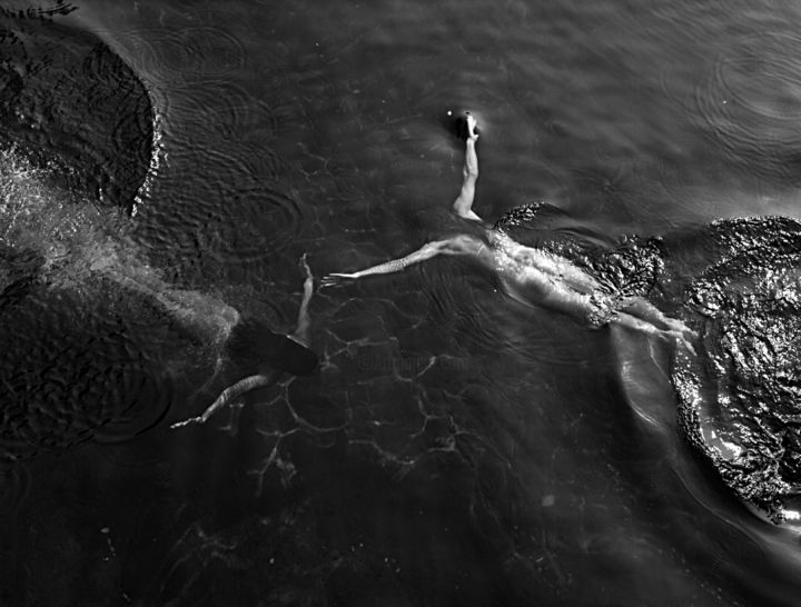 Fotografia zatytułowany „Boy and Girl” autorstwa Luciano Cotena, Oryginalna praca, Fotografia filmowa