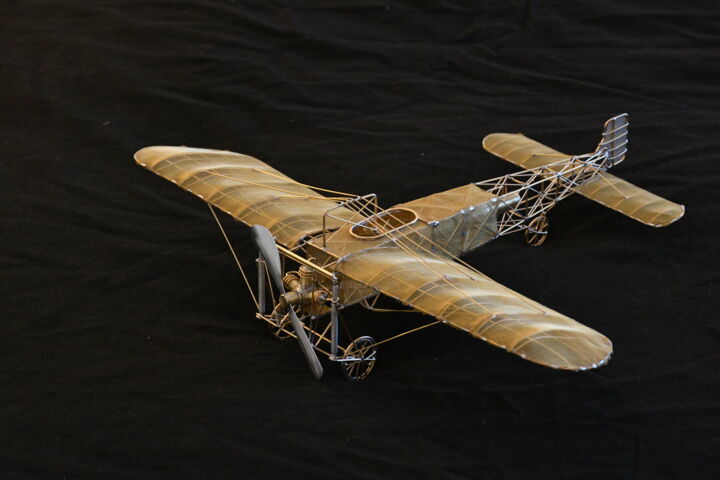 Diseño titulada "Bleriot" por Luigi Lupini, Obra de arte original, Metales