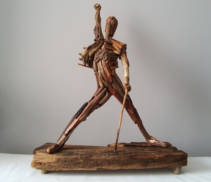 Sculpture titled "Freddie Mercury Yel…" by M. Engin Akabali, Original Artwork, Wood