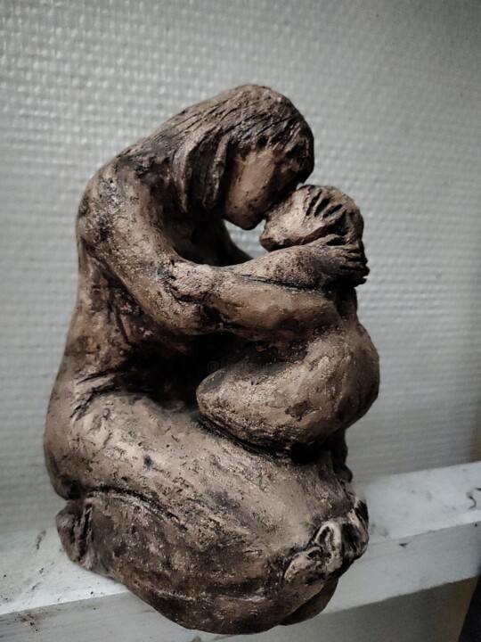 Скульптура под названием "DEUX :  La femme et…" - Ma Chaloupe, Подлинное произведение искусства, Глина