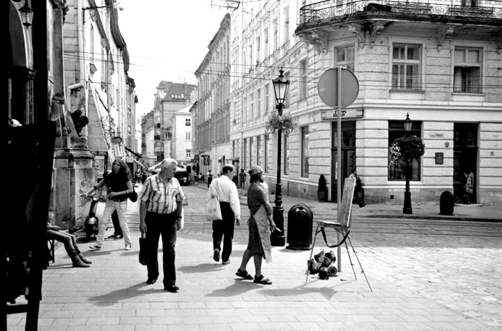 "passerby and painter" başlıklı Fotoğraf Magda Durda tarafından, Orijinal sanat, Fotoşopsuz fotoğraf