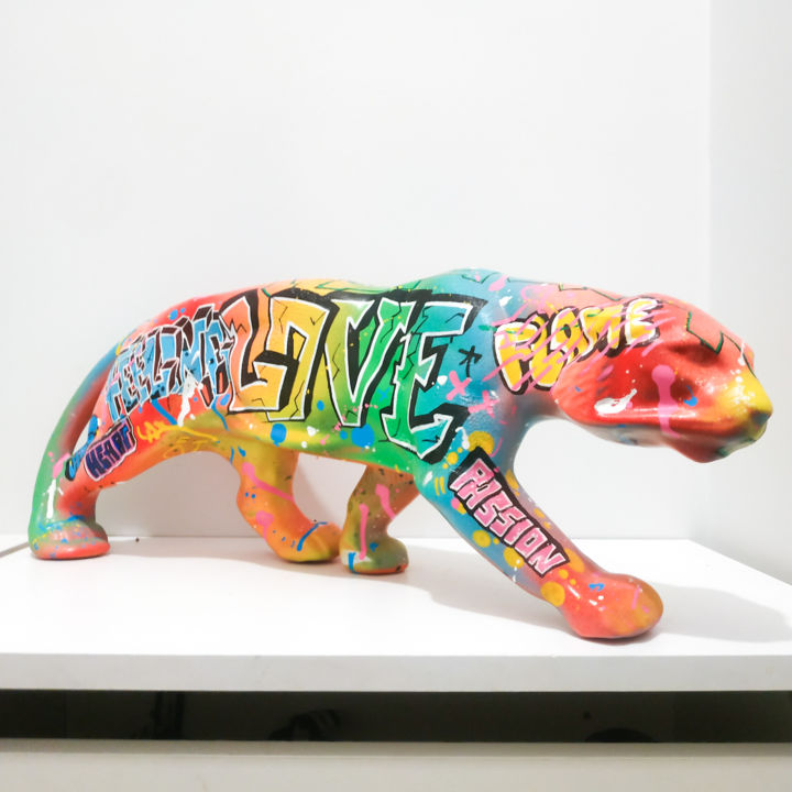 Sculpture titled "Vandal Tiger" by This Is Not A Toy, Original Artwork, Marker
