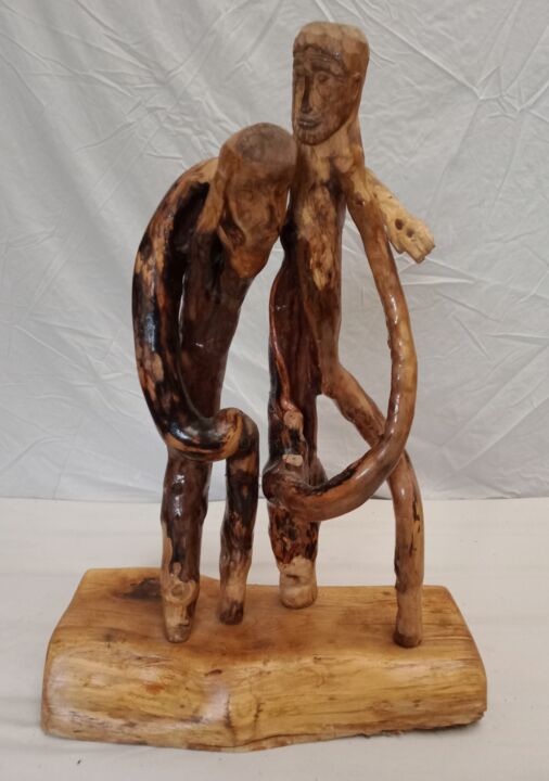 Escultura titulada "Les vieux amants" por Marbthogui, Obra de arte original, Madera