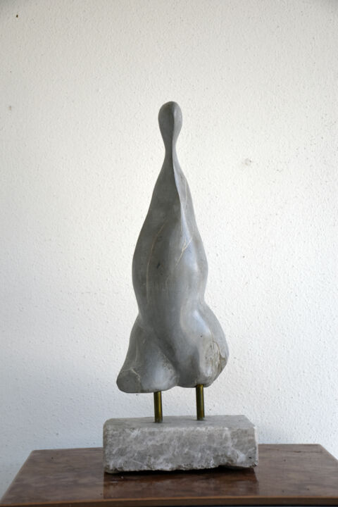 Sculpture titled "Dolomitfigur" by Max Leonhard, Original Artwork, Stone