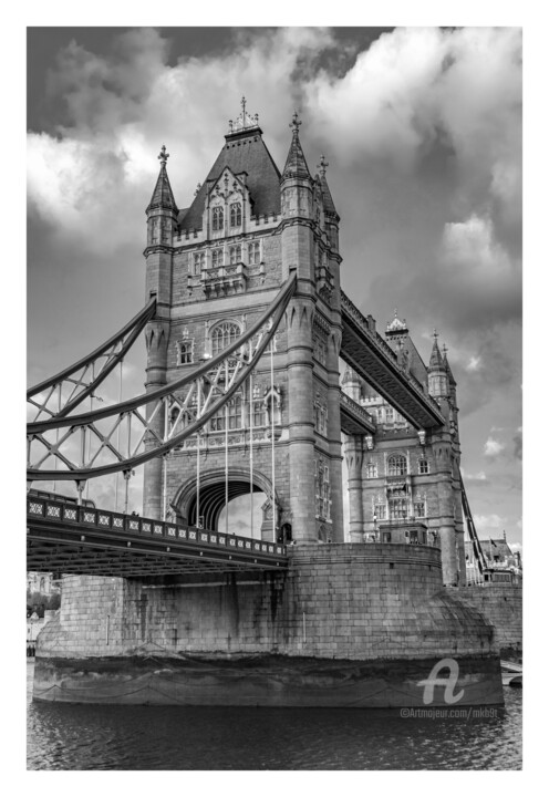 제목이 "London Bridge"인 사진 Michaël B. (mkb_9t)로, 원작, 디지털