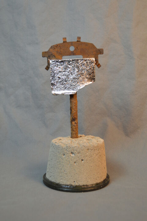 Sculpture titled "Guerrier" by Stéphane Moulin, Original Artwork, Metals