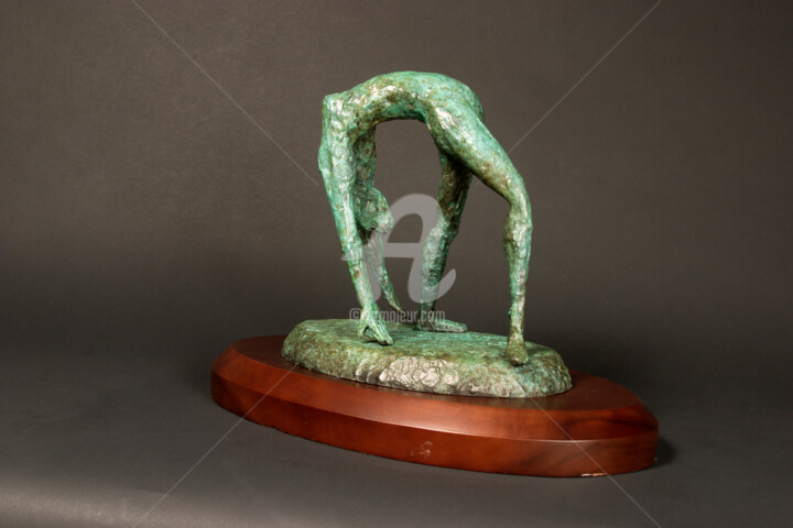 Sculpture titled "Gymnastic JO" by Marie-Pierre Philippe-Lohézic (MPPL-ART), Original Artwork, Bronze