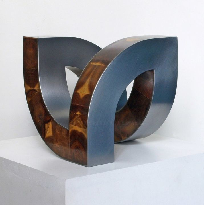 Skulptur mit dem Titel "fourounding" von Nikolaus Weiler, Original-Kunstwerk, Metalle