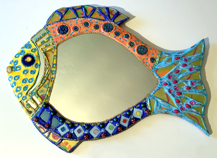 Painting titled "miroir "poisson tro…" by Odile Maffone, Original Artwork, Furniture Mounted on Wood Panel