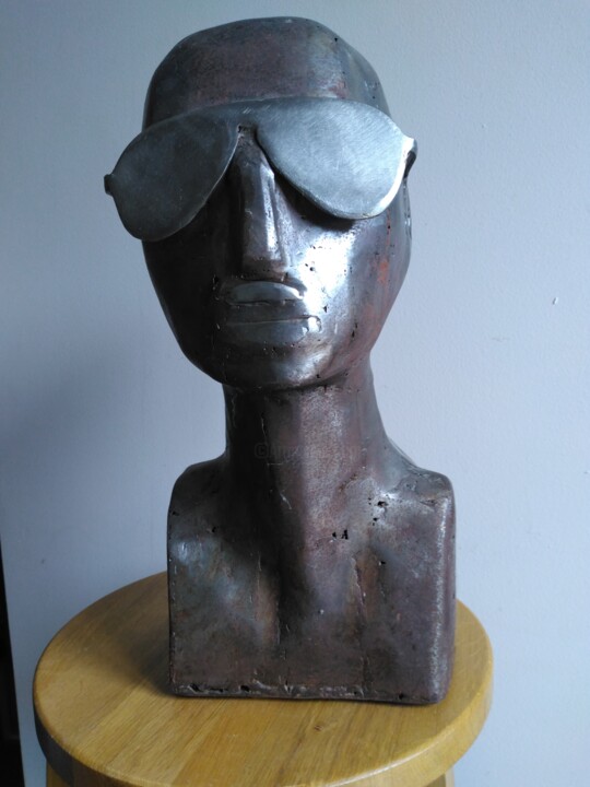 Sculptuur,  15,8x7,1 in 